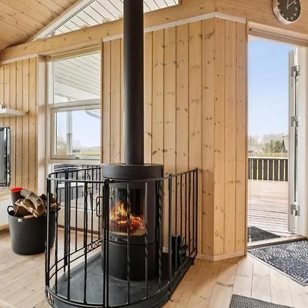 3 Bedroom Cozy In Rudkobing * Spodsbjerg