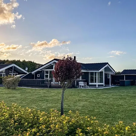 Casa vacanze 3 Bedroom Cozy In Rudkobing Spodsbjerg