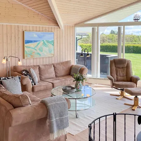 3 Bedroom Cozy In Rudkobing * Spodsbjerg